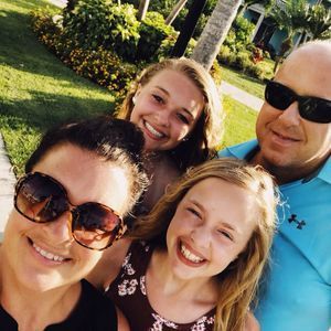 Meet your Posher, Donna